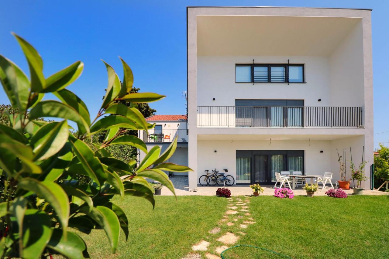 Papillon I Dolce Vita Tar-Vabriga Luaran gambar
