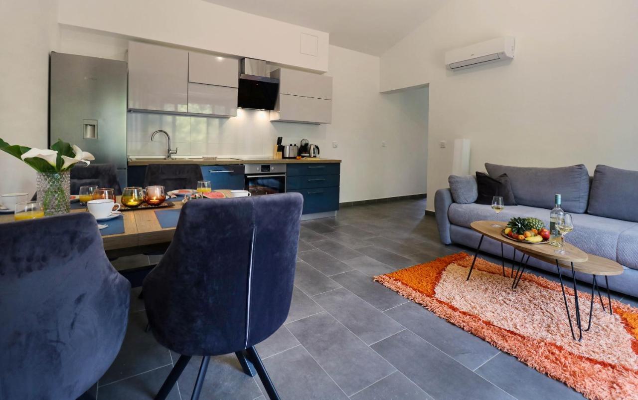 Papillon I Dolce Vita Tar-Vabriga Luaran gambar